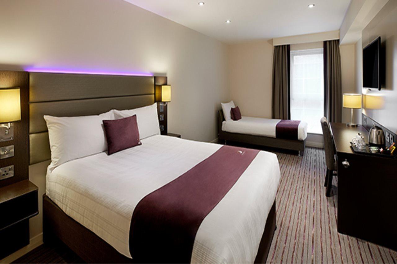 Premier Inn Winnersh Esterno foto