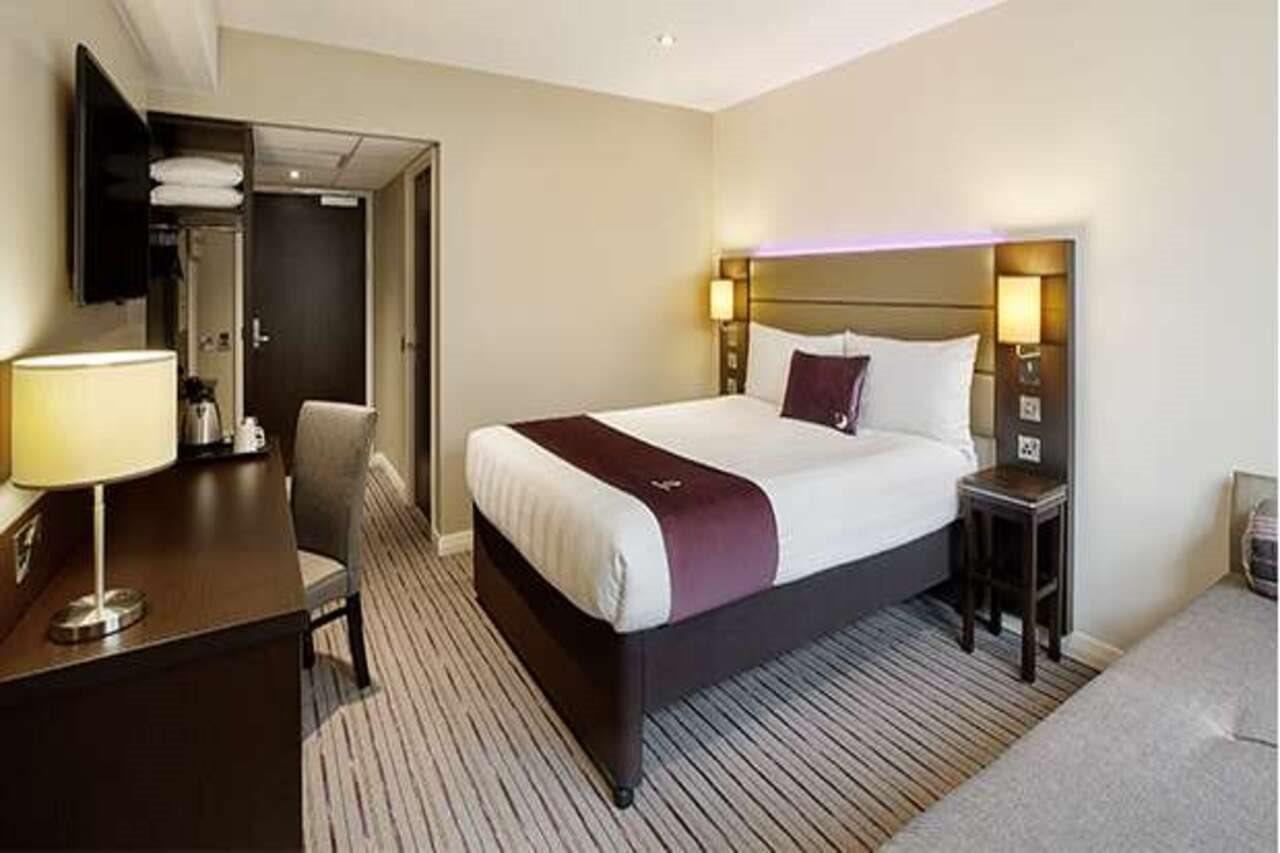 Premier Inn Winnersh Esterno foto